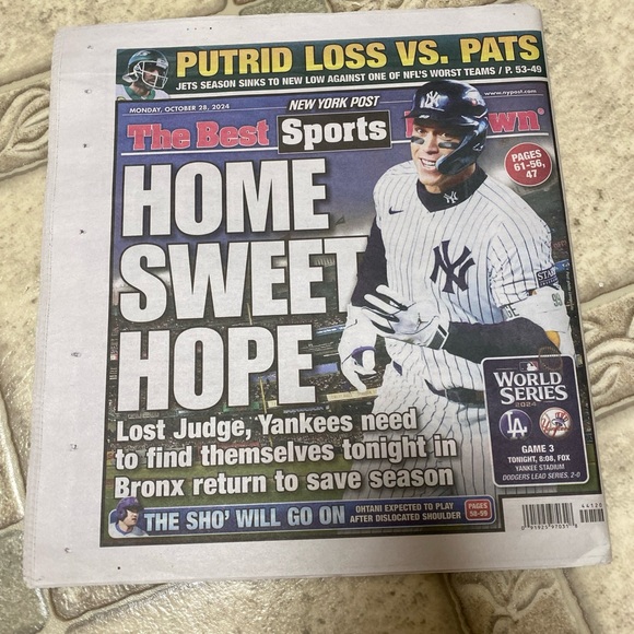 NEW YORK POST TRUMP MSG rally FRONT PAGE NY collectible MADISON SQUARE GARDEN - Picture 4 of 4